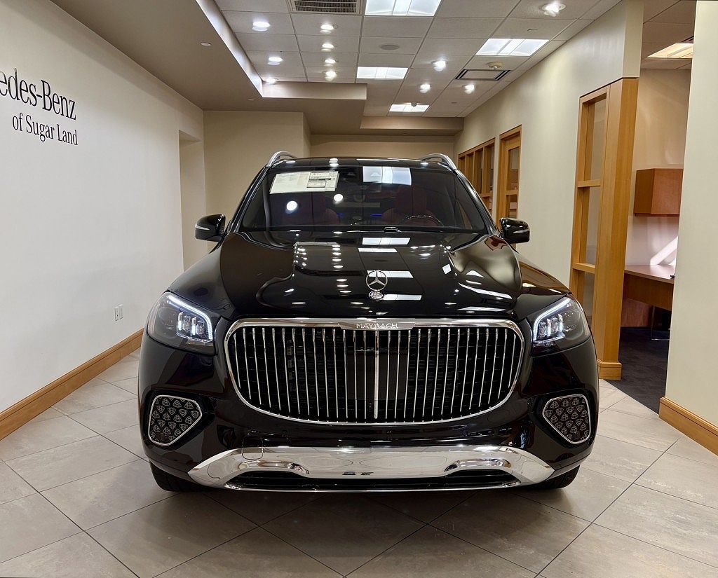 2025 Mercedes-Benz GLS-Class