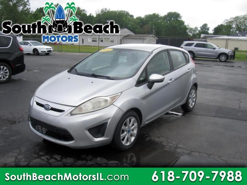 2012 FORD Fiesta