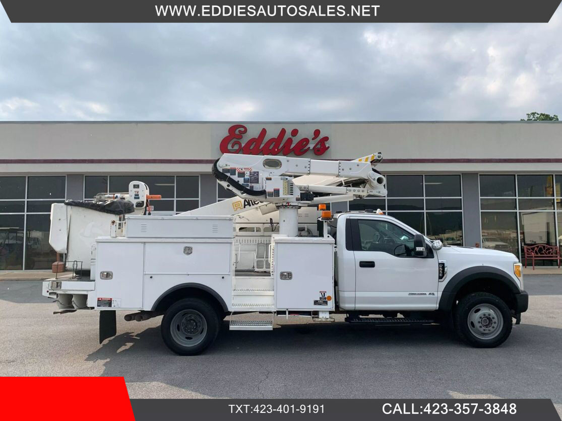 2017 FORD F-550