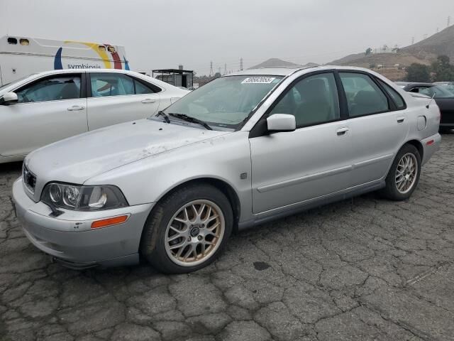 Volvo S40