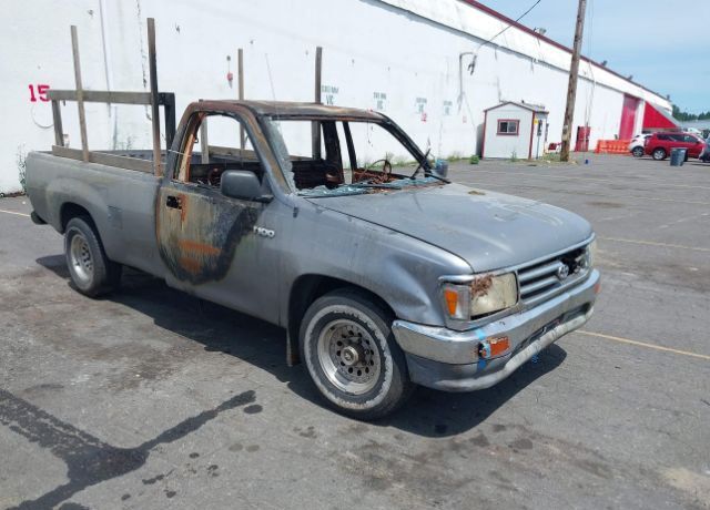 Toyota T100