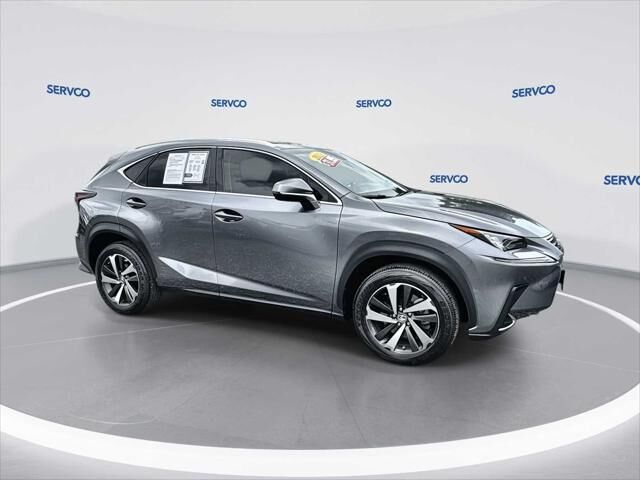 LEXUS