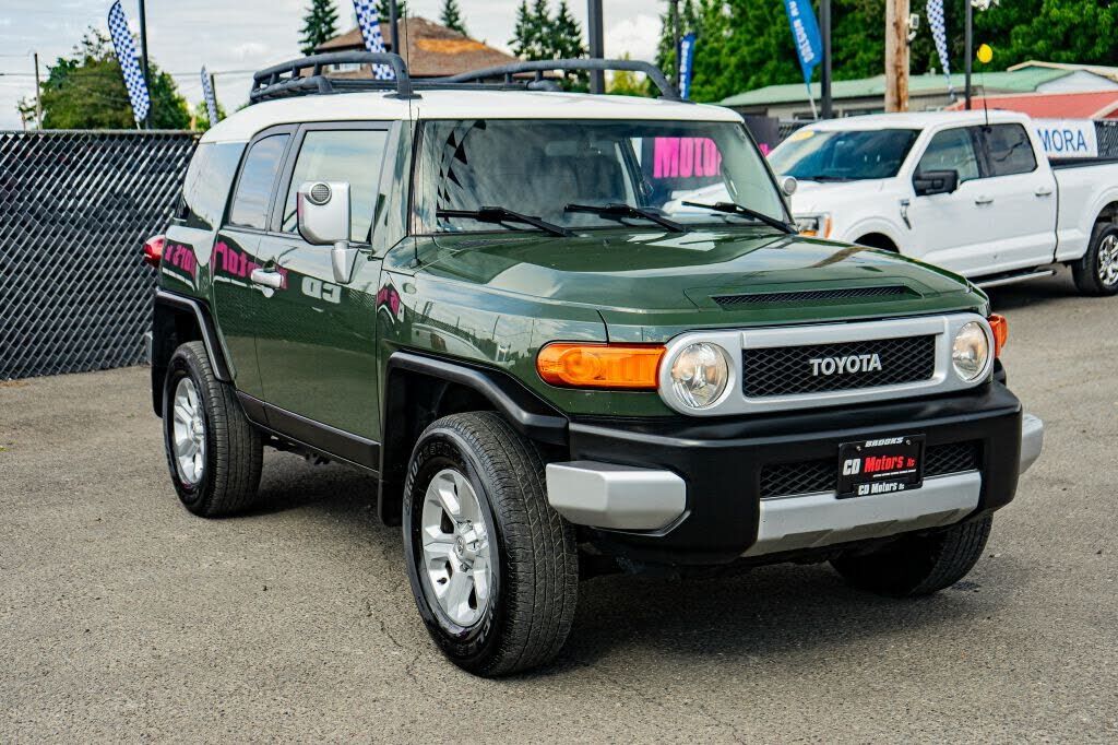 Toyota FJ Cruiser