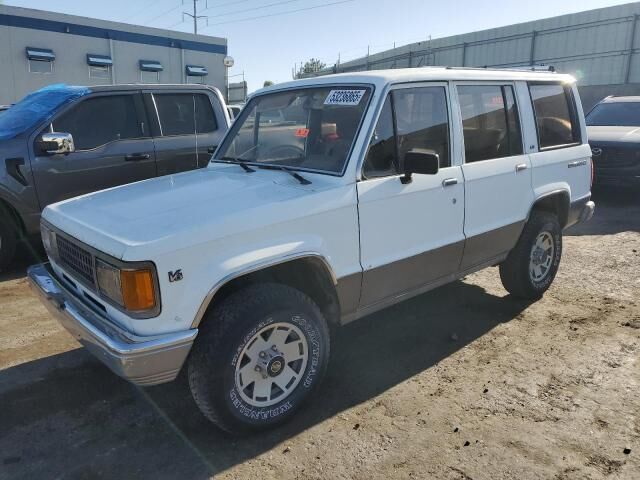 Isuzu Trooper