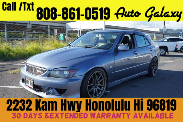 Lexus IS