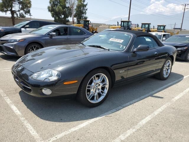 Jaguar XK8