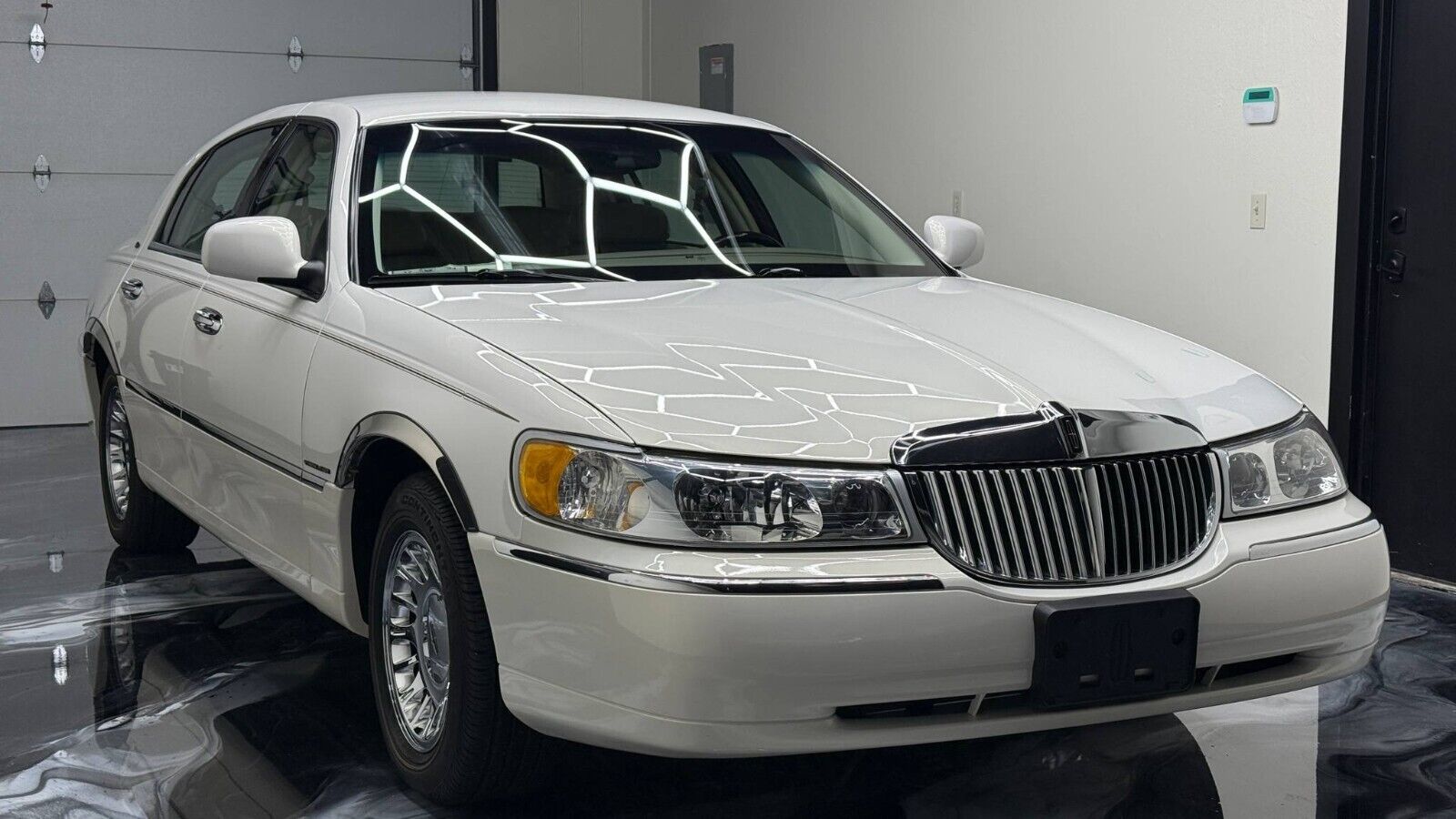 Lincoln Town Car