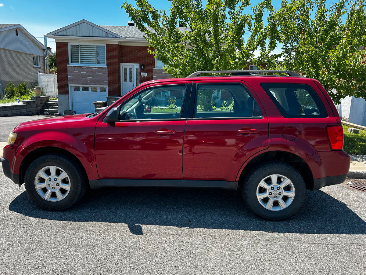 Mazda Tribute