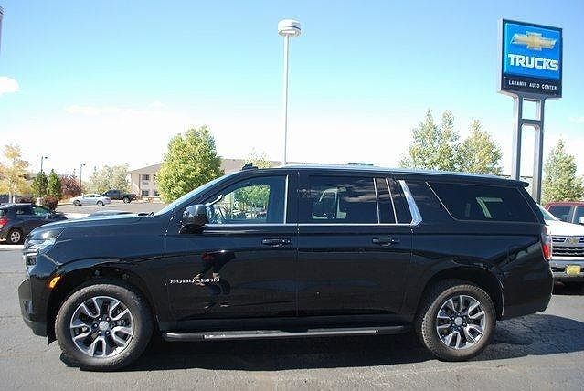 2023 CHEVROLET Suburban