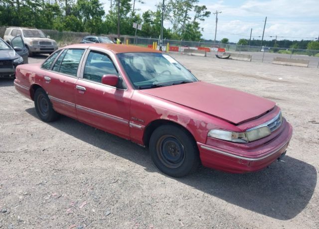 Ford Crown Victoria