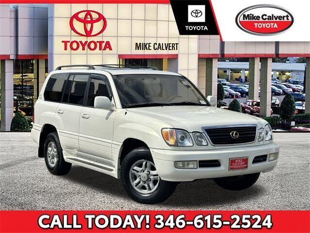 Lexus LX