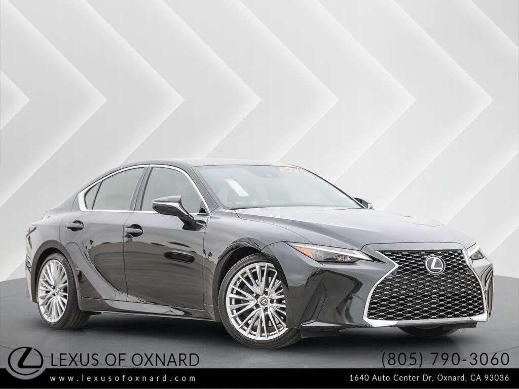 LEXUS
