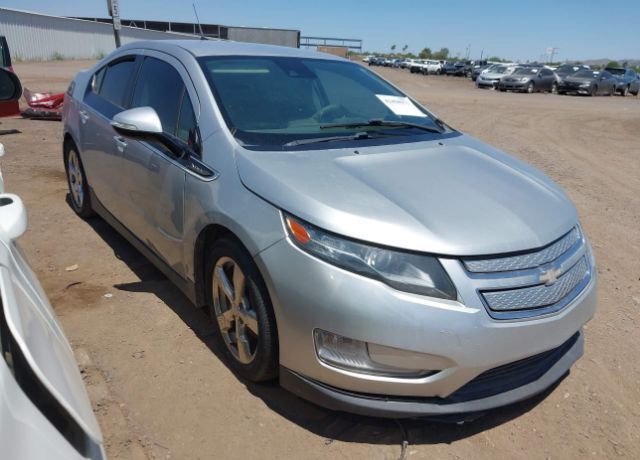 2013 CHEVROLET Volt