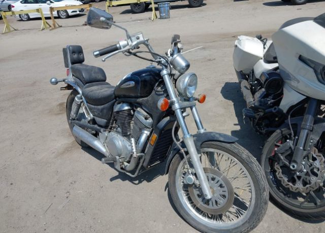 Suzuki VS800