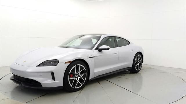 2025 PORSCHE Taycan