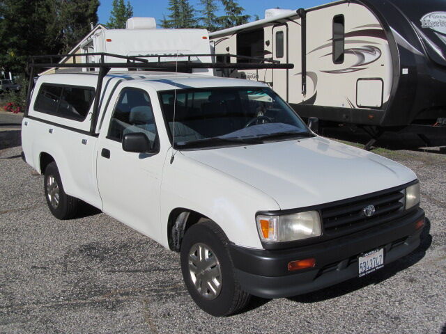 Toyota T100