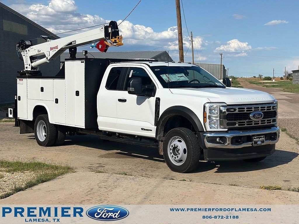 2025 FORD F-550