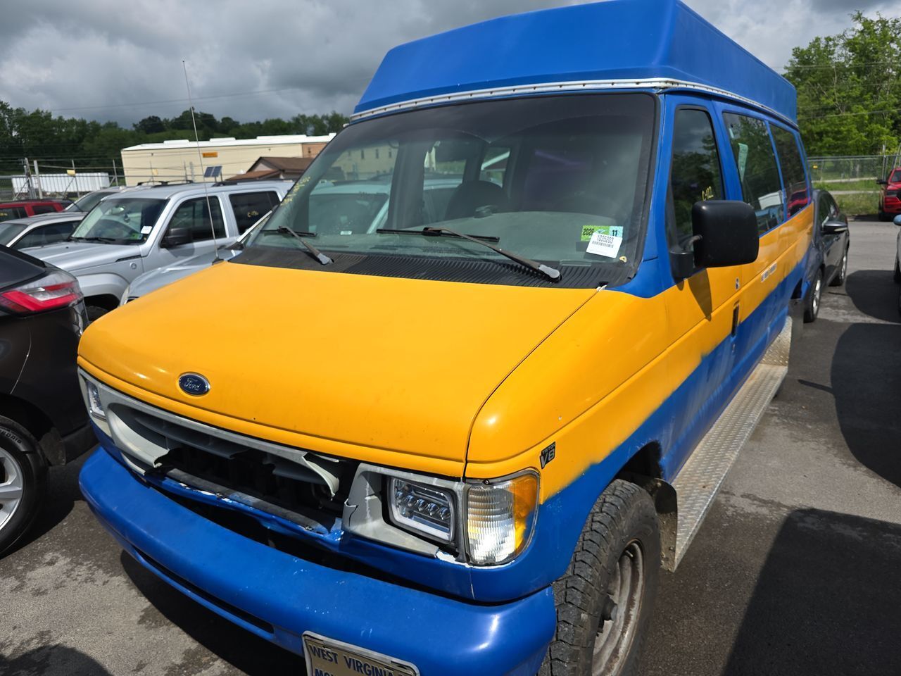 Ford E-350