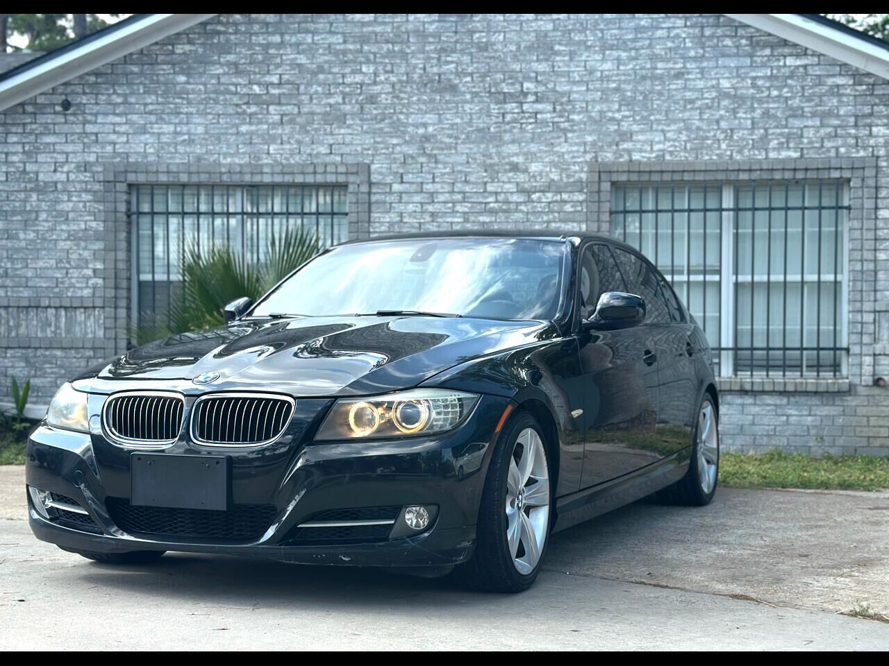 BMW 335i