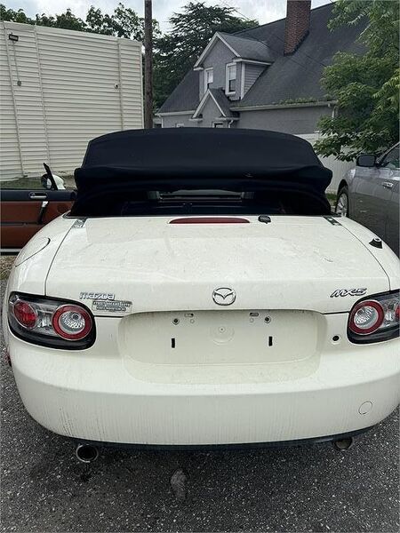 2006 MAZDA MX-5