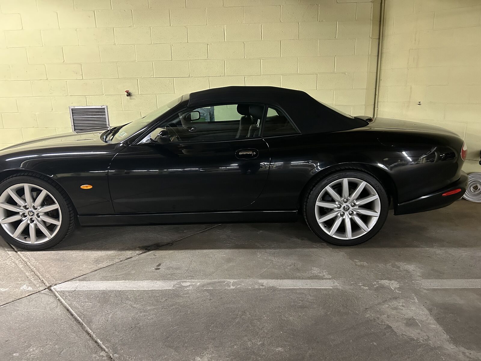 Jaguar XK