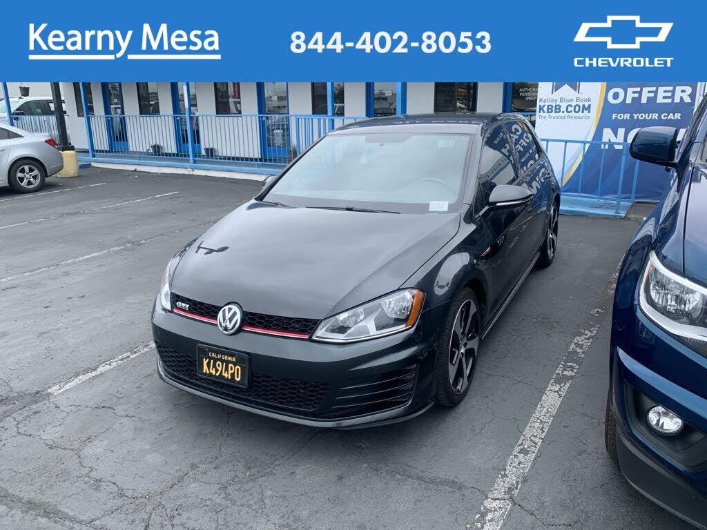 Volkswagen Golf GTI