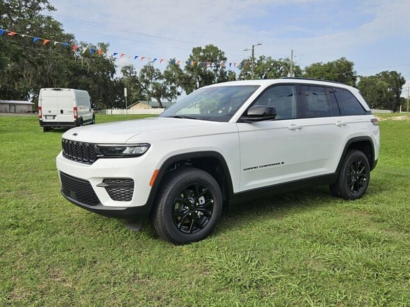 2025 JEEP Grand Cherokee