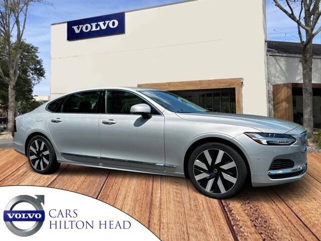 2024 VOLVO S90