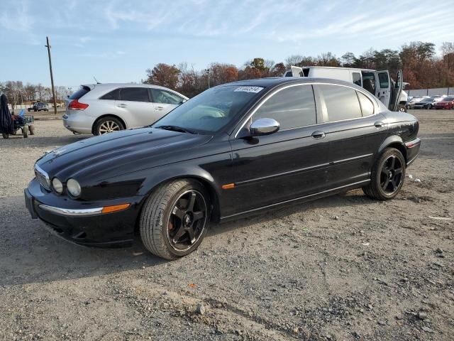 Jaguar X-Type