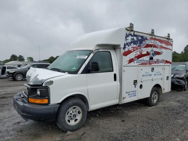 GMC Savana