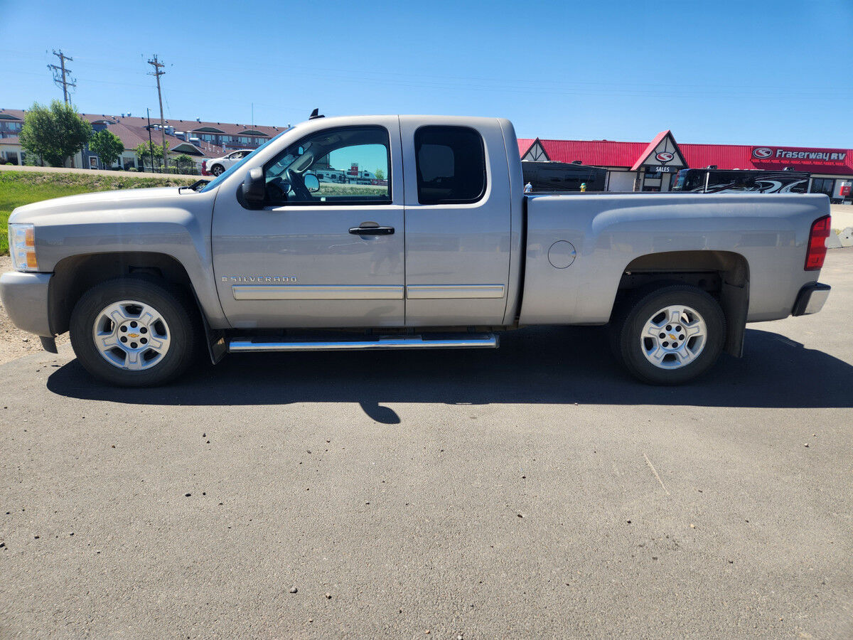 CHEVROLET
