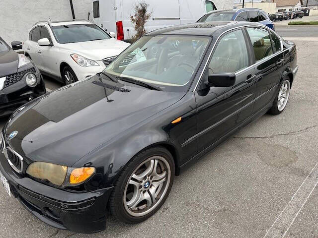 BMW 330i