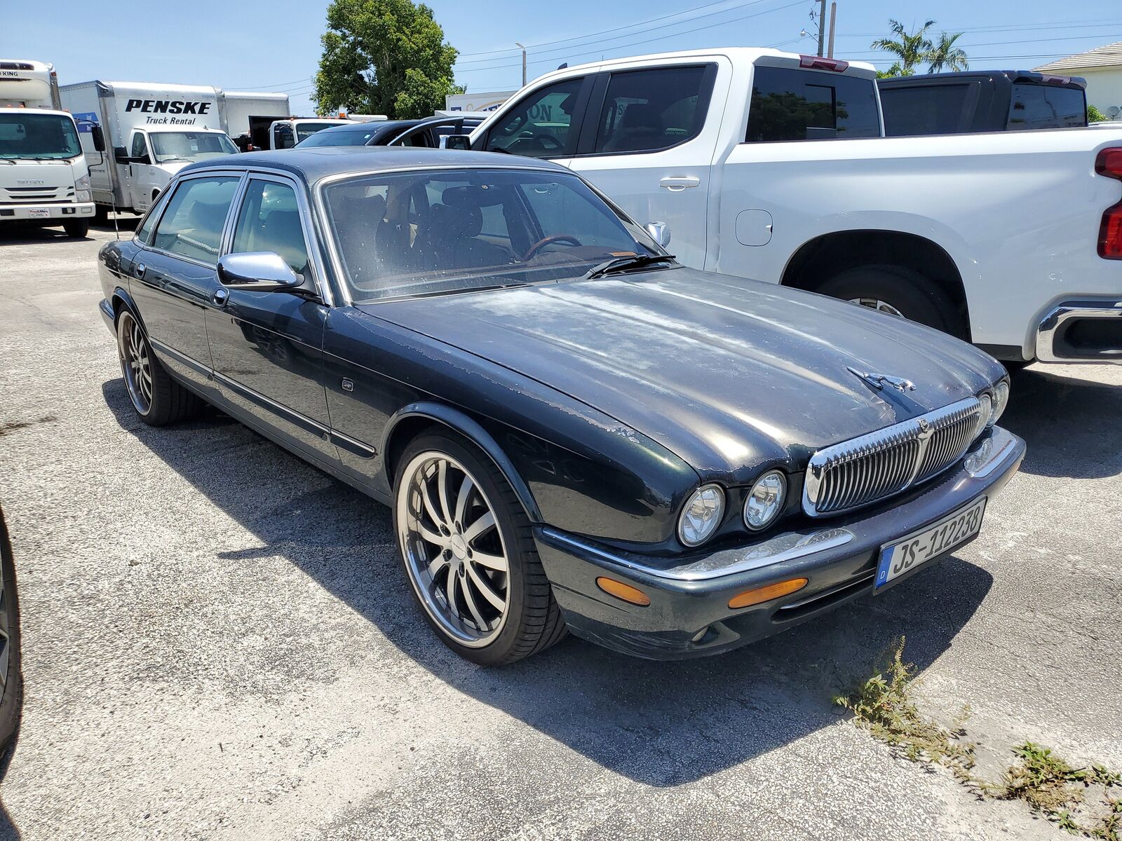 Jaguar Vanden Plas