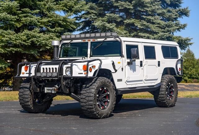 HUMMER H1