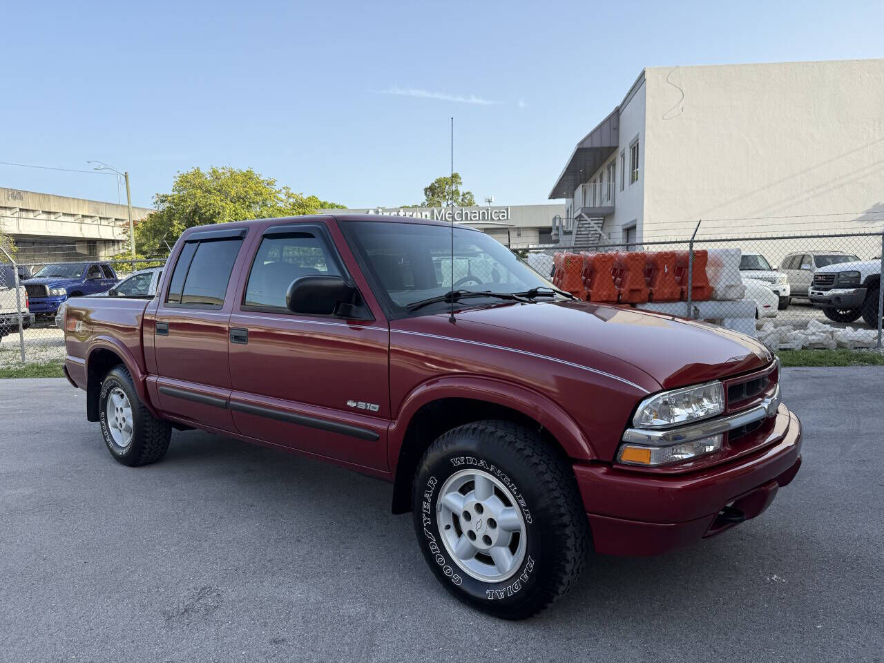 2004 CHEVROLET S-10 Pickup