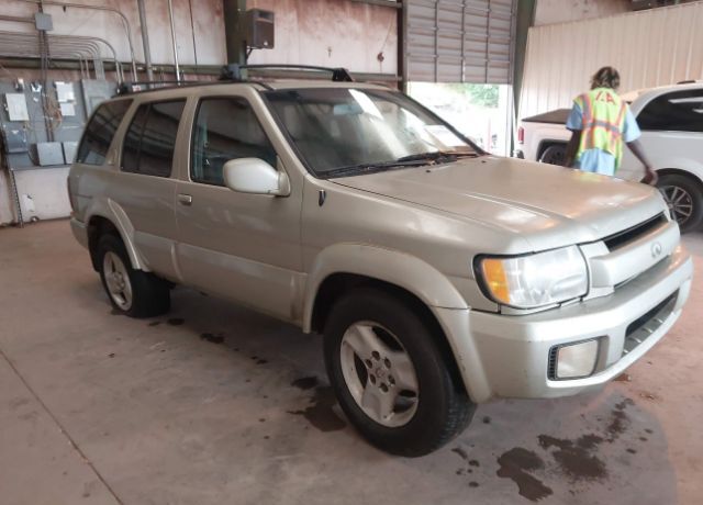 Infiniti QX4