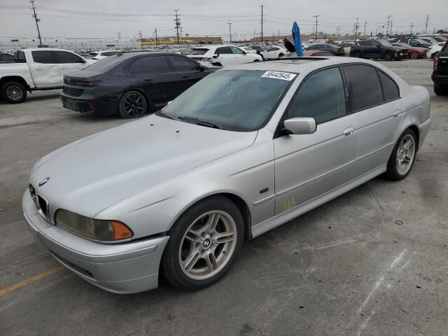BMW 540i
