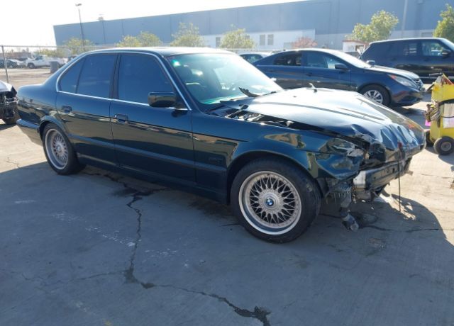 BMW 525i