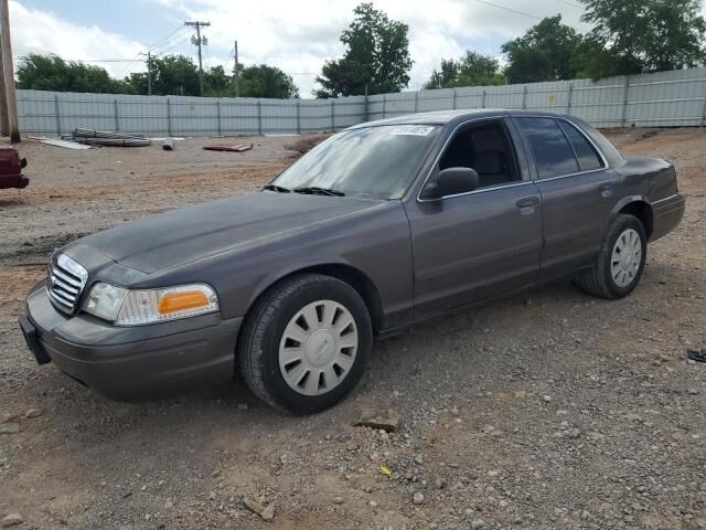 Ford Crown Victoria