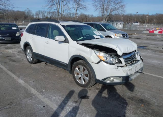 2012 SUBARU Outback