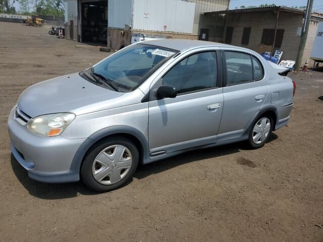 Toyota Echo