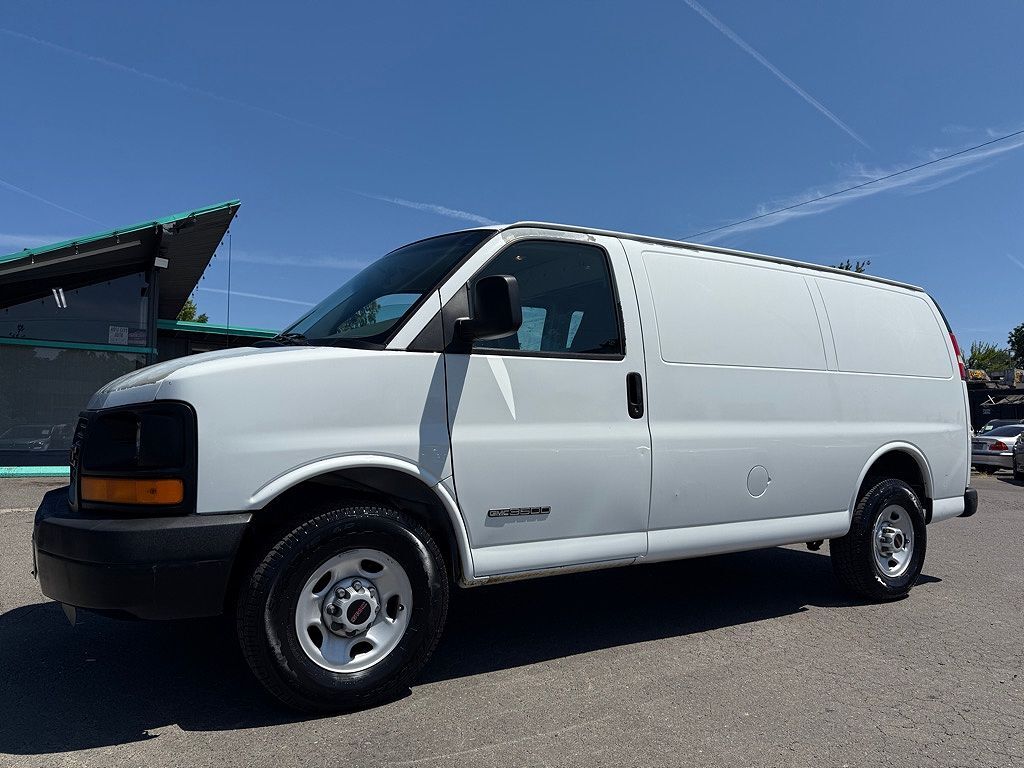 GMC Savana