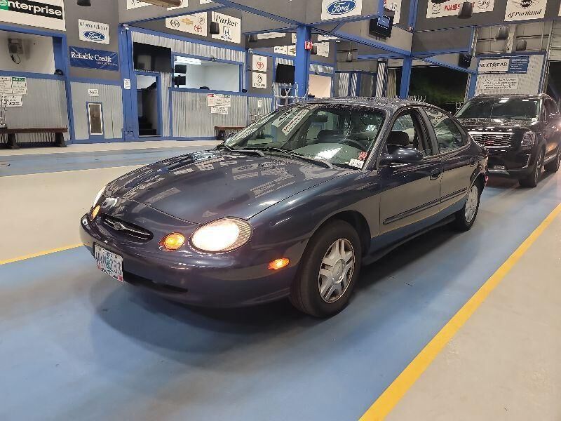 Ford Taurus