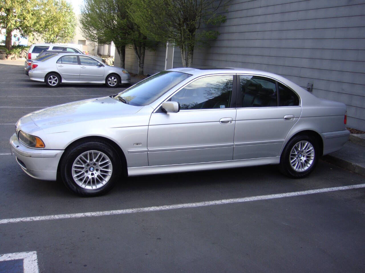 BMW 530i
