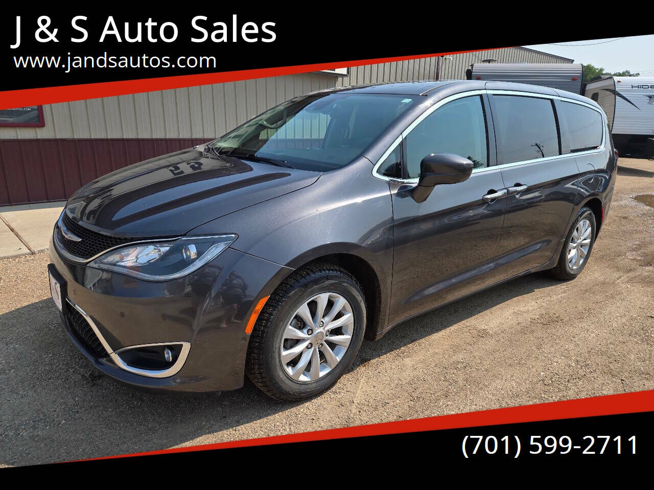 2019 CHRYSLER Pacifica