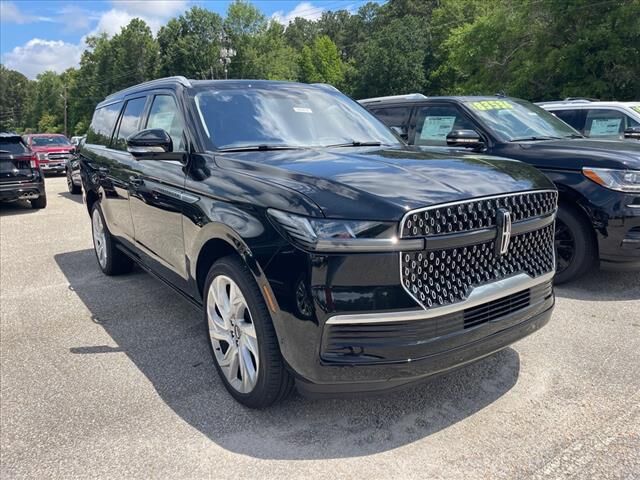 2025 LINCOLN Navigator L