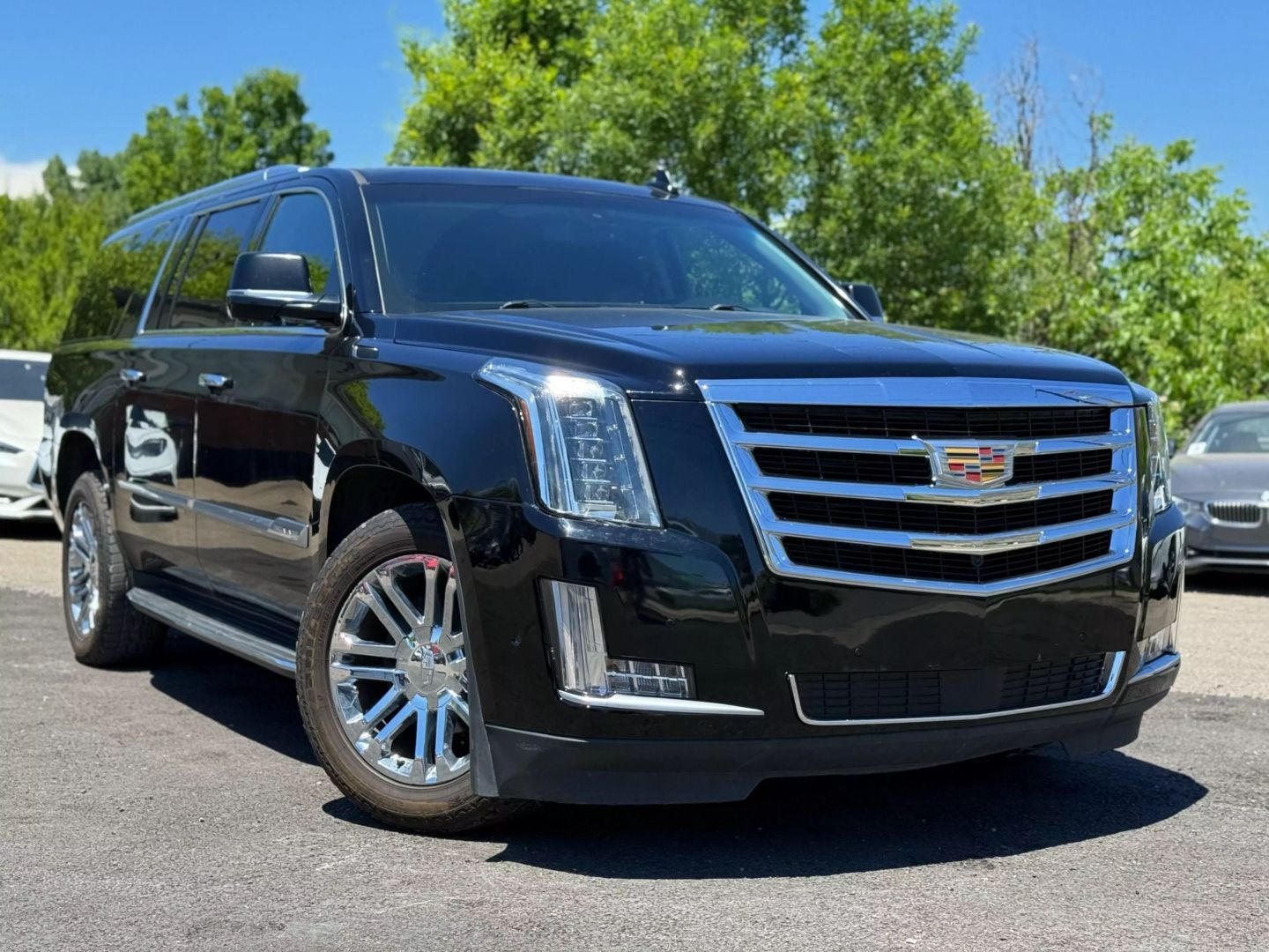 Cadillac Escalade ESV