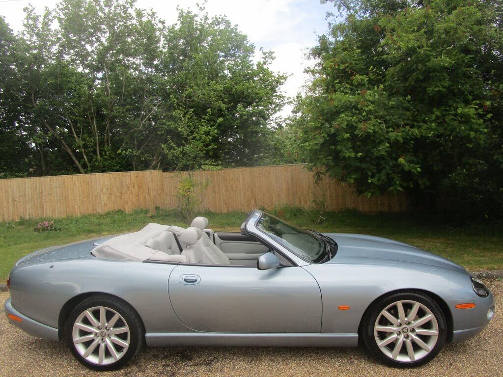 Jaguar XK