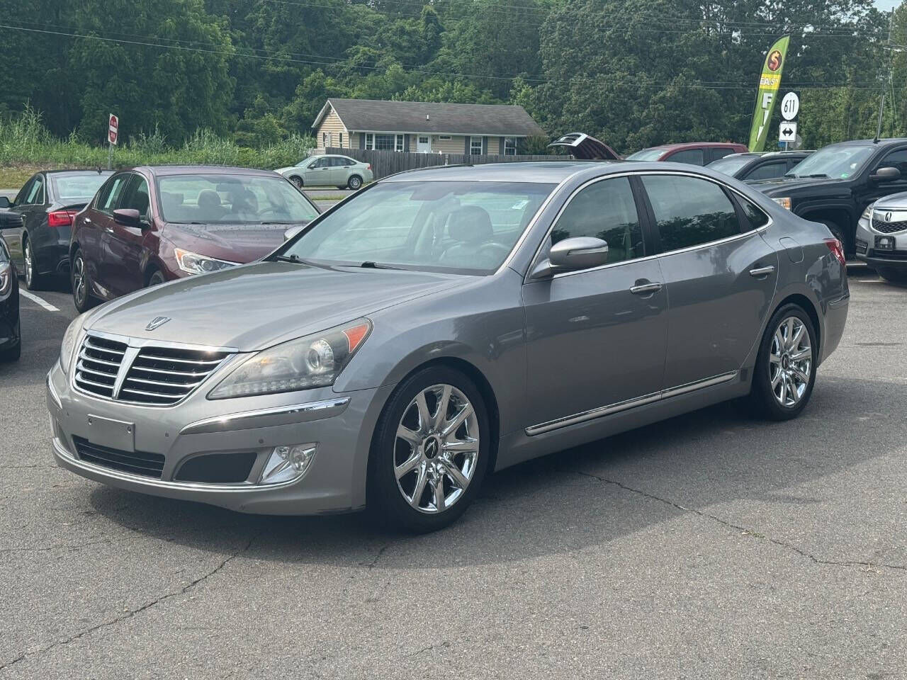Hyundai Equus