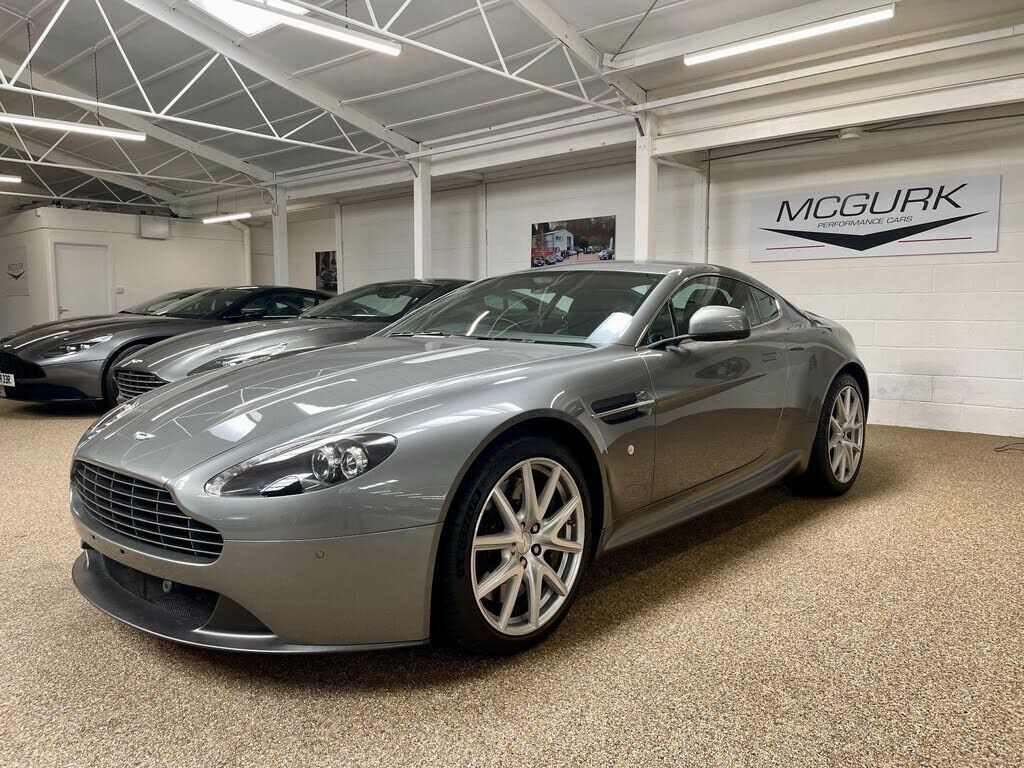 Aston Martin V8 Vantage